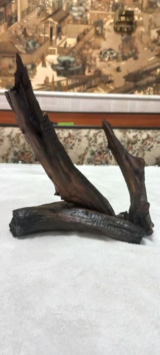 Продам корягу и декор