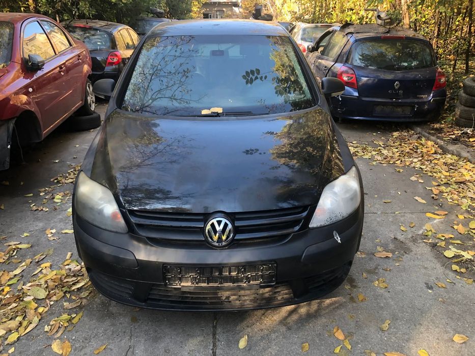 Dezmembrez VW Volkswagen Golf 5 Plus 1.9 TDI 2006