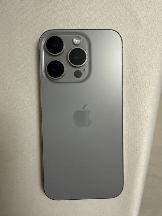 15 Pro 256gb Dual sim