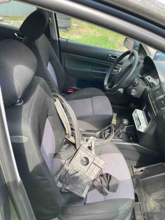 Golf 4 на части 1.9 tdi (105 к.с.)