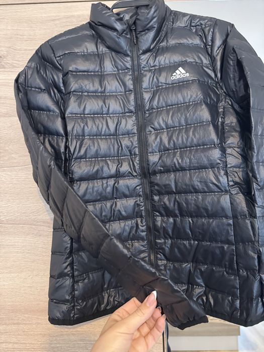 Дамски якета Adidas