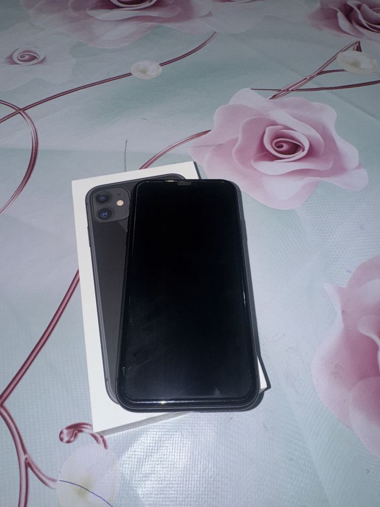 IPhone 11, в отличном состоянии