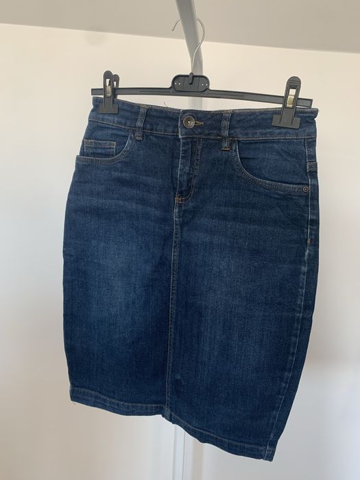 Lot fuste casual S-M