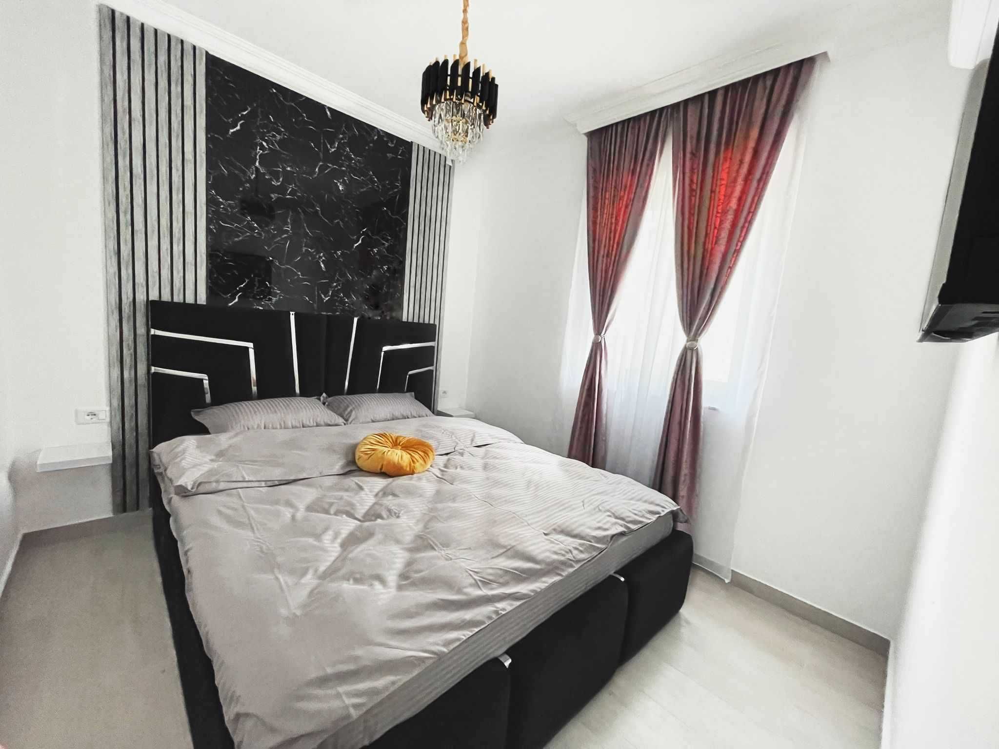 Tapiter cu experienta retapitez coltare,  canapele, scaune, fotolii