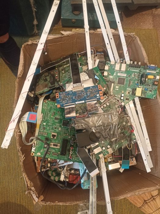 Разный телевизоры