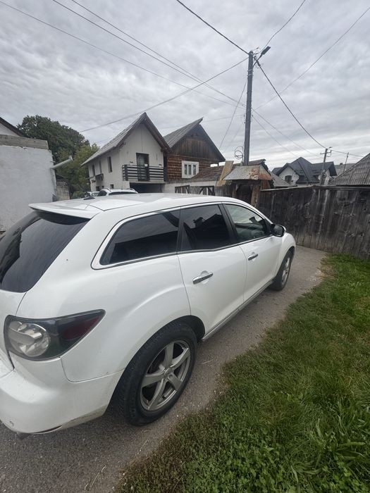 Vând Mazda cx-7.