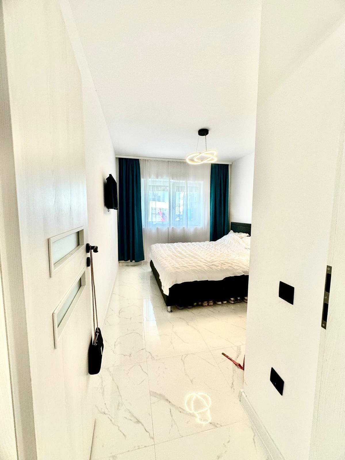 Apartament 2 camere, Doamna Stanca