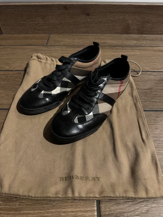 Маратонки Burberry – черни, номер 37