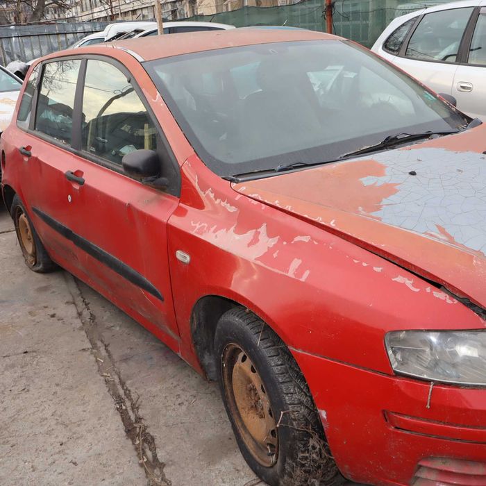 Фиат Стило 1.4 16V 90 к.с.2002 год.Само на части