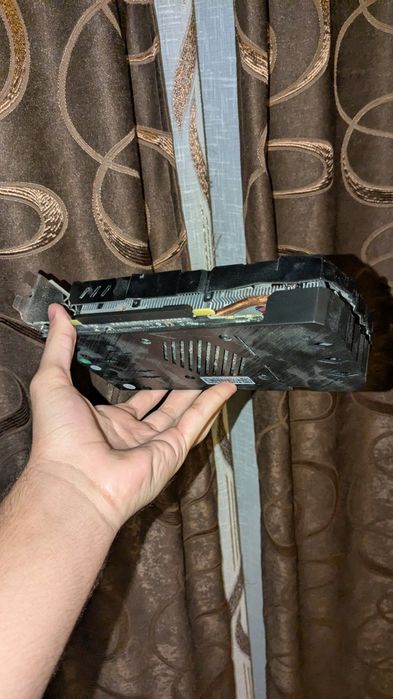 Placa video RX580 folosita