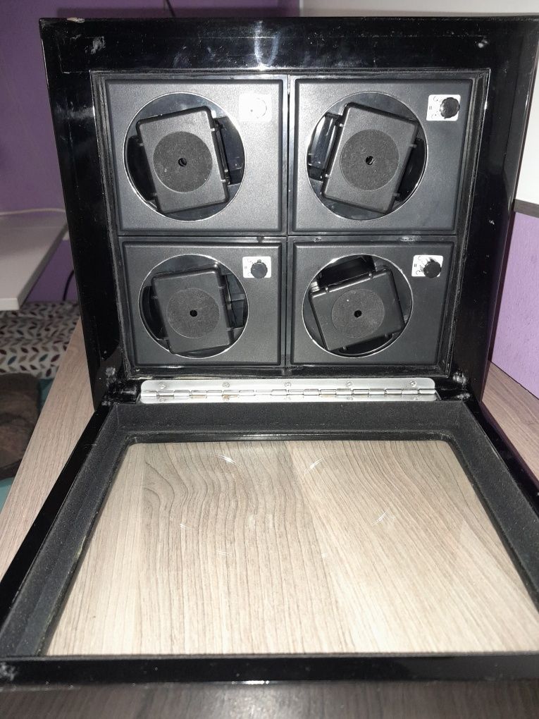 Подвижна стойка за часовници JEBELY / Watch winder / Кутия за навиване