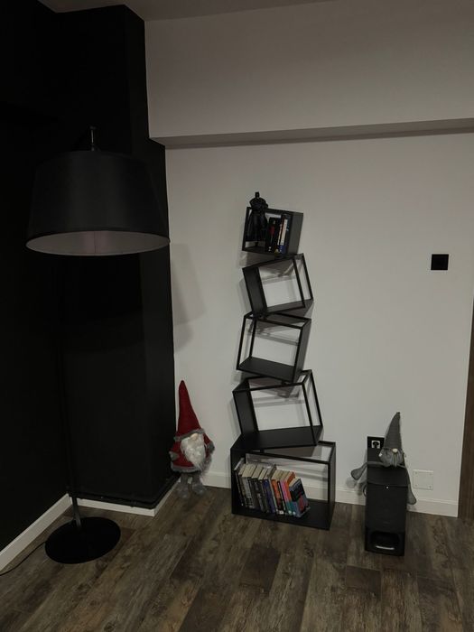 Raft pentru carti minimalist si modern
