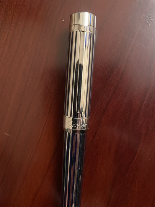 Продам оригинальную ручку Cartier