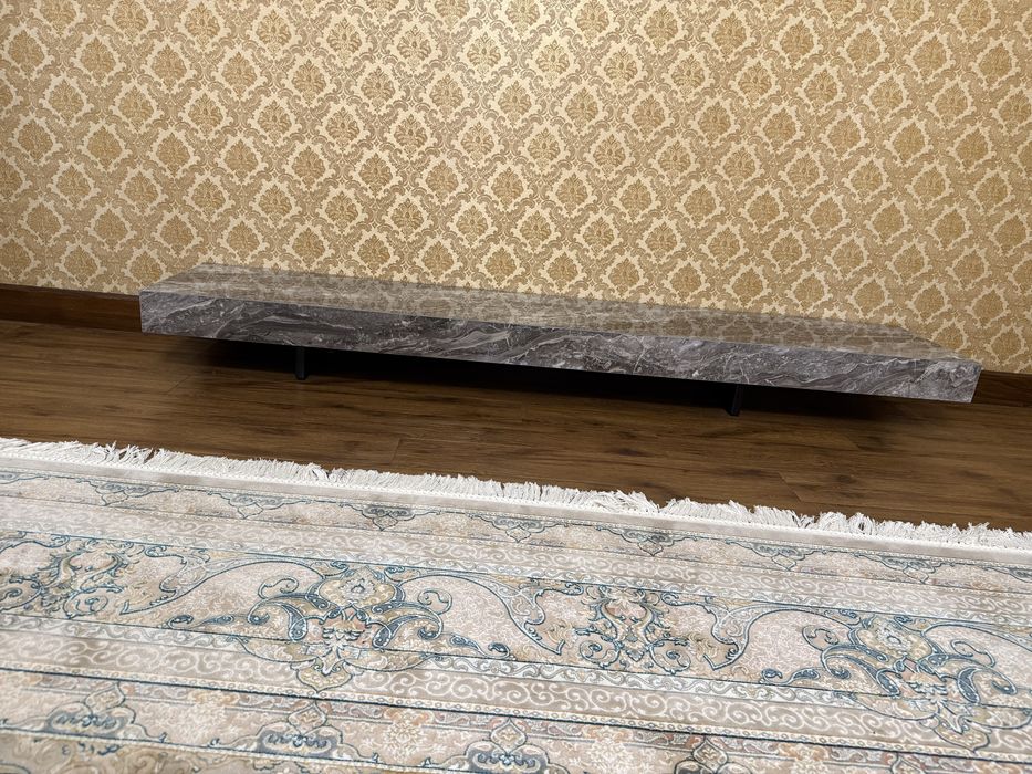 Каменный стол хайтек