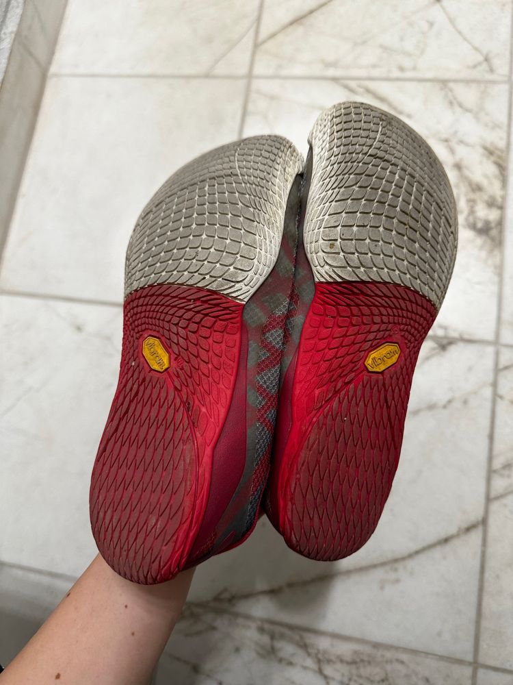 Merrell Vibram barefoot в сиво и розово