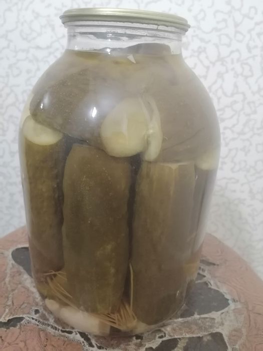 Маринованные огурцы