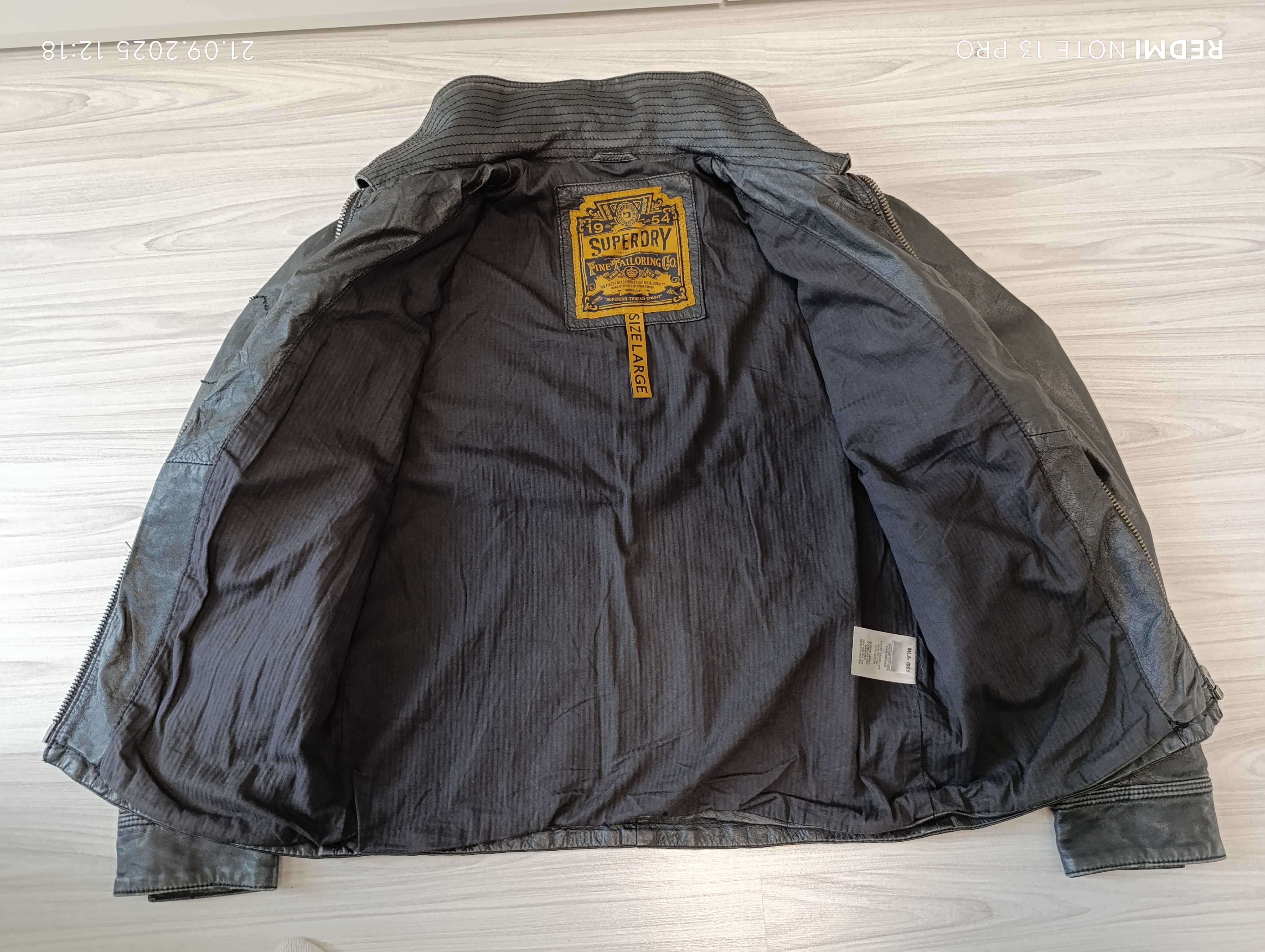 ''Superdry''оригинално мъжко кожено яке М размер