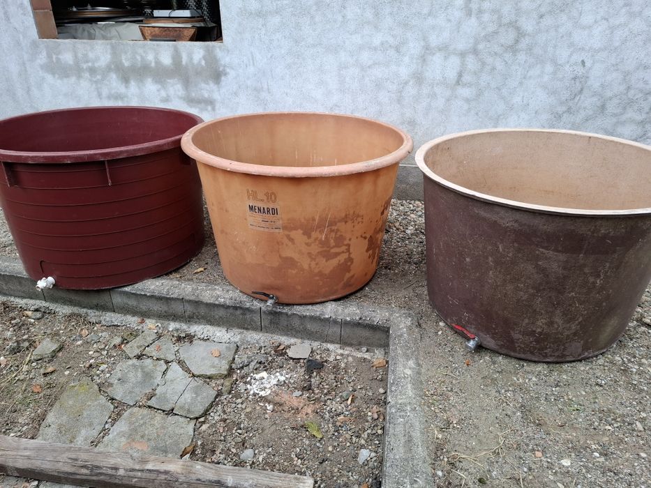 Cada fibră sau plastic de 1000 litri