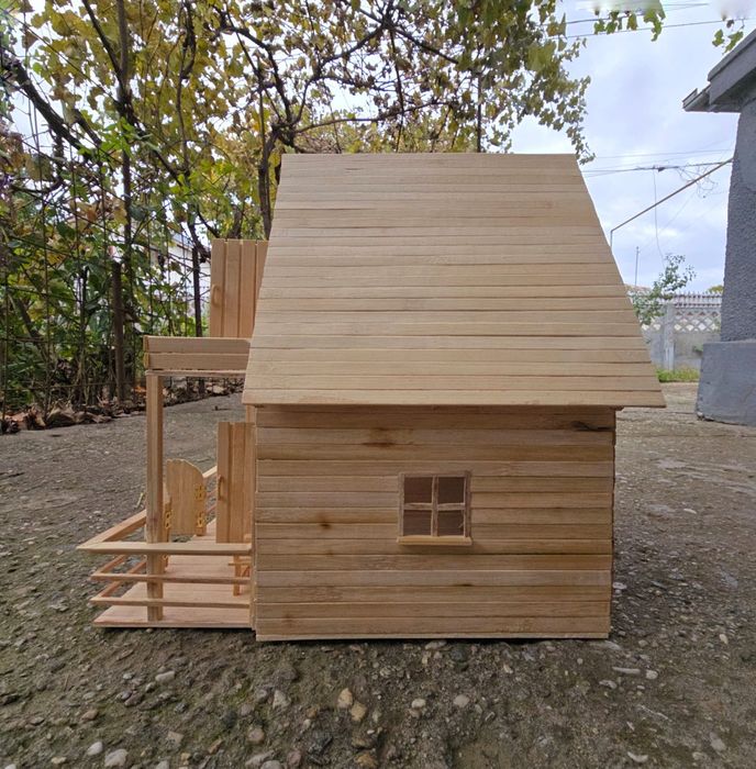 Vand macheta casuta/cabana(jucarie) miniatura