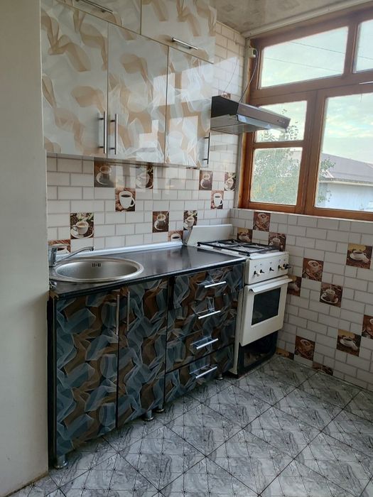 Здаёться 2ком 3этаж Микрарайон Атлас