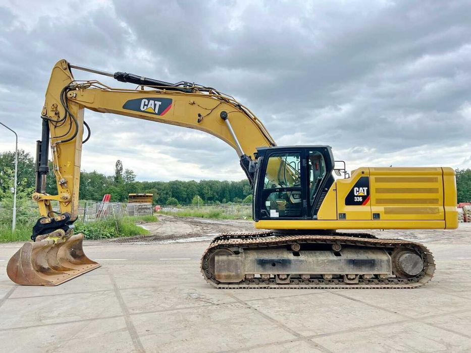Гусеничный экскаватор CAT [336] 2.4м³