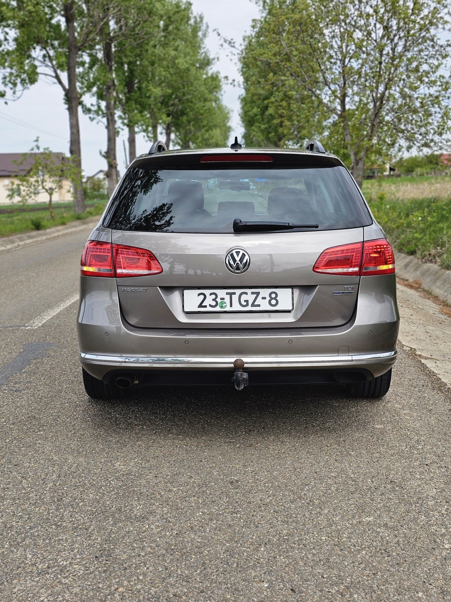 Volkswagen Passat B7 2012 dotări de top