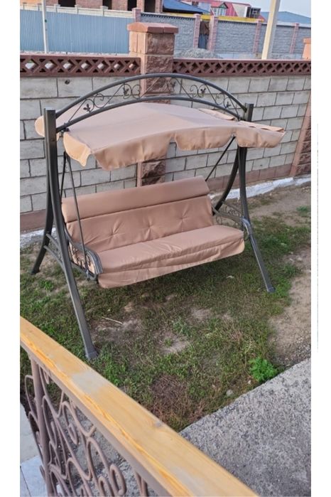 Качели металлические