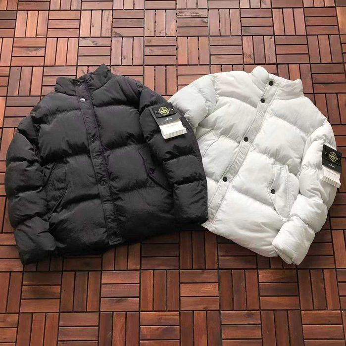 Geaca Stone Island cu puf Premium