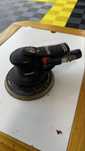 Slefuitor orbital pneumatic