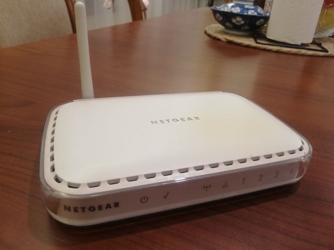 Продавам WiFi рутер