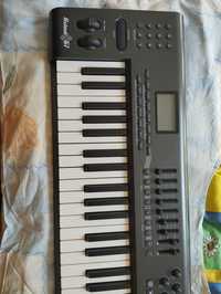 MIDI Клавиатура M-Audio Axiom 61