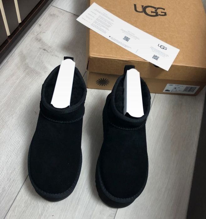 Ugg noi masura 35