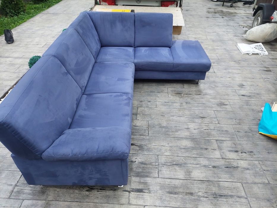 Coltar albastru fix