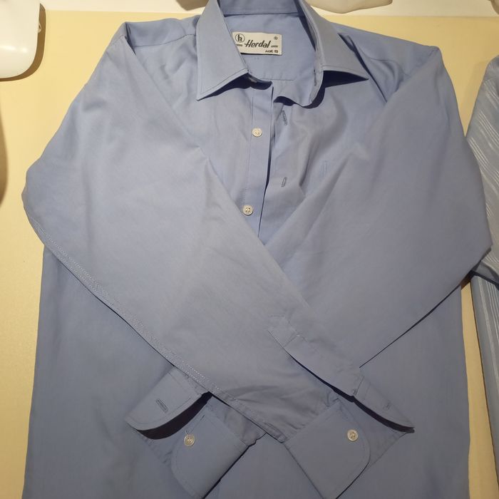 Рубашки школьные