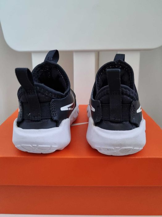 Маратонки Nike Flex Runner 2 размер 23.5 черни