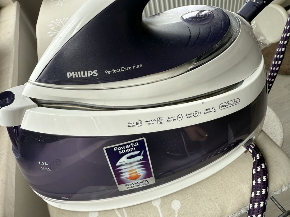 Паров генератор Philips PerfectCare Pure