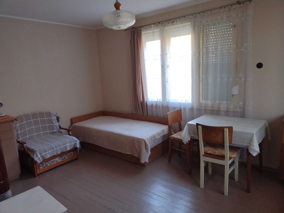 Продавам къща гр.Плачковци