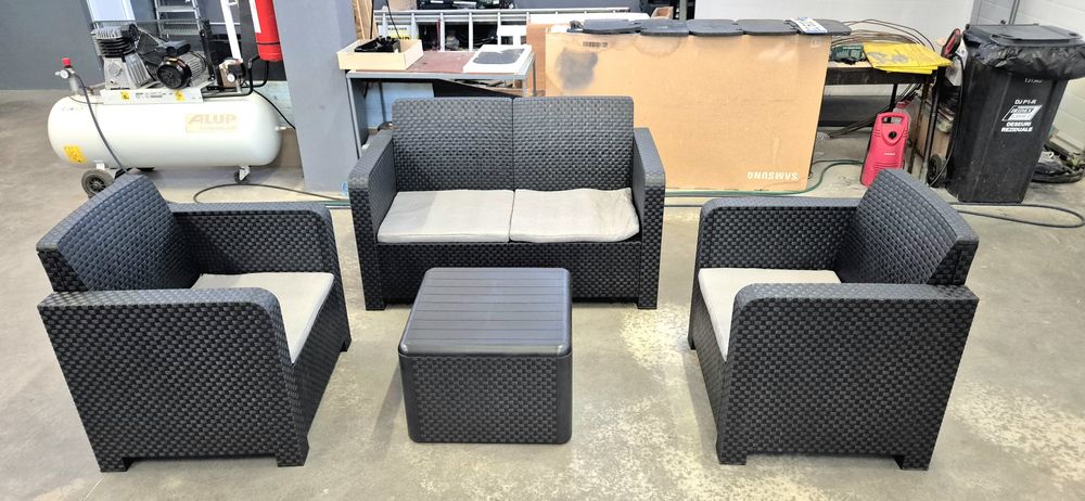 Canapea fotolii masuta set cafea gradina ratan