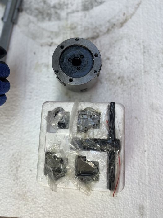 Universal mandrina pentru strung 80mm cu 2 randuri de bacuri