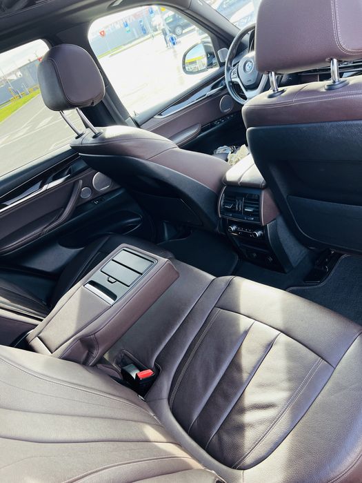 Bmw x 5  variante  an 2015 propietar