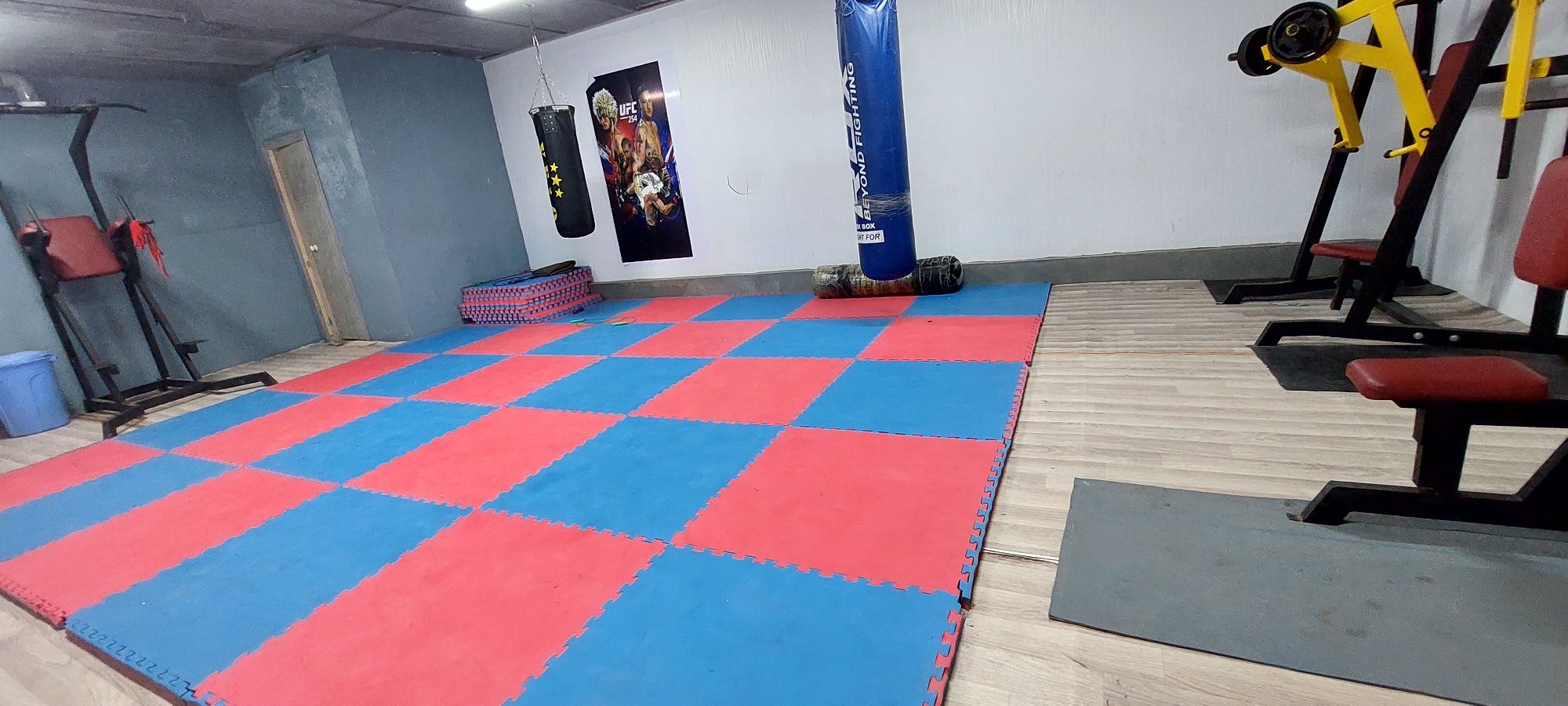 Mishok 2 ta mat tatami 40 dona sotiladi