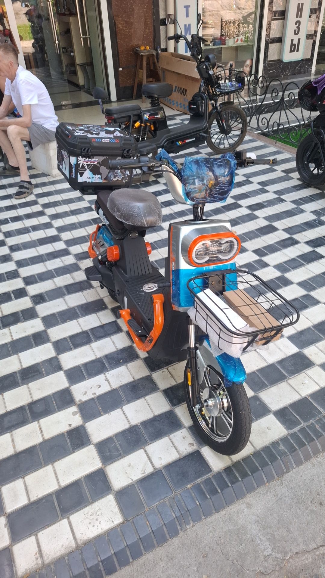 Электронный скутер  60v 20ah