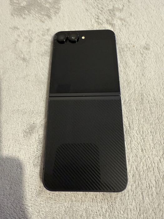 Samsung Galaxy Z flip 6 512 GB  Crafted Black