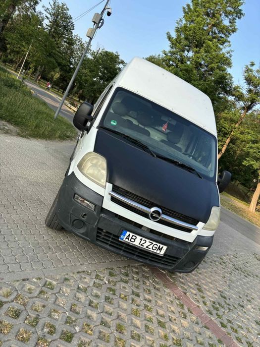 Vând Opel movano 2006