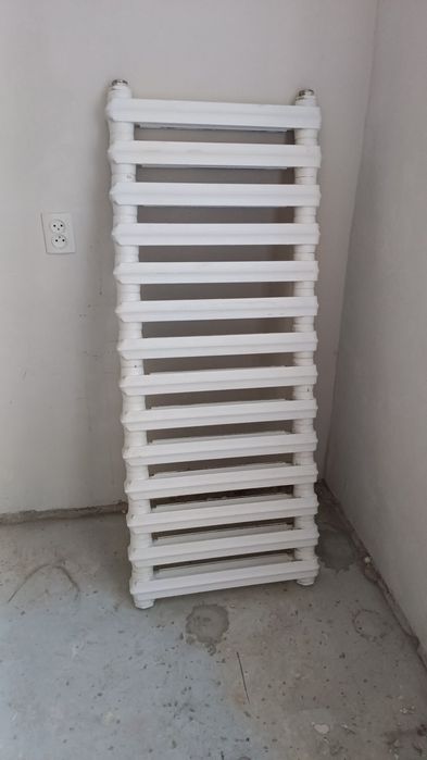 Продаю чугунные батареи б/у,  14 секции, в хорошем состоянии. Прошу са