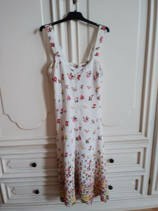 Rochie de vară, viscoza.