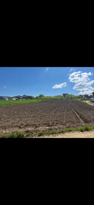 Teren intravilan 15 ari