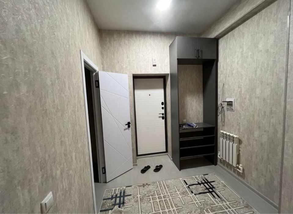 Bez makler Qizlarga Qushbegida Lyuks Kvartira