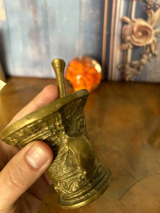 DN800 Piua mica masiva 575 g 7 h si 8 aprox diametru