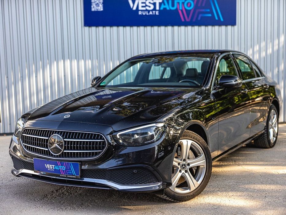 Mercedes-Benz E Mercedes-Benz E 300 de 4MATIC | Hibrid Diesel + Electric